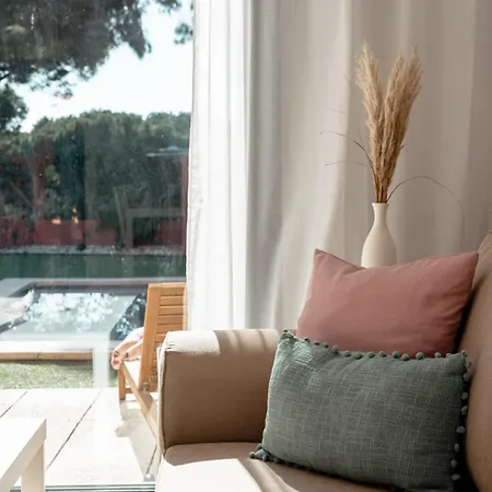 Apartamento Retreat: Private Pool & Frontline Golf